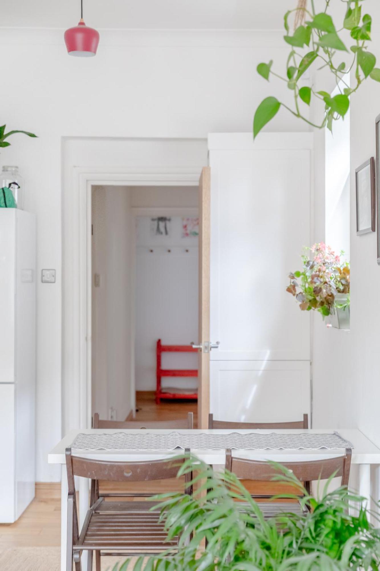 Apartment Modern Farmhouse-style 1bd Flat - Wood *